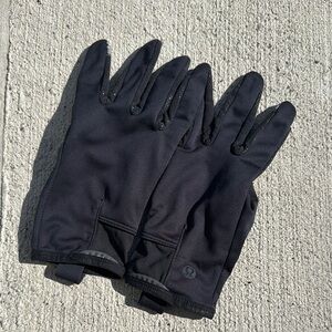 Lululemon Black Gloves
